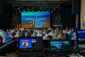 James Altucher speaking at Norway Summit 2025